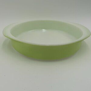 Vintage Pyrex Chartreuse 8" Round Baking Dish # 221